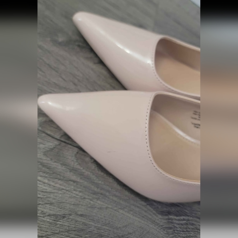 Women's slingback kitten heels Size 8 NWT - Picture 5 of 6